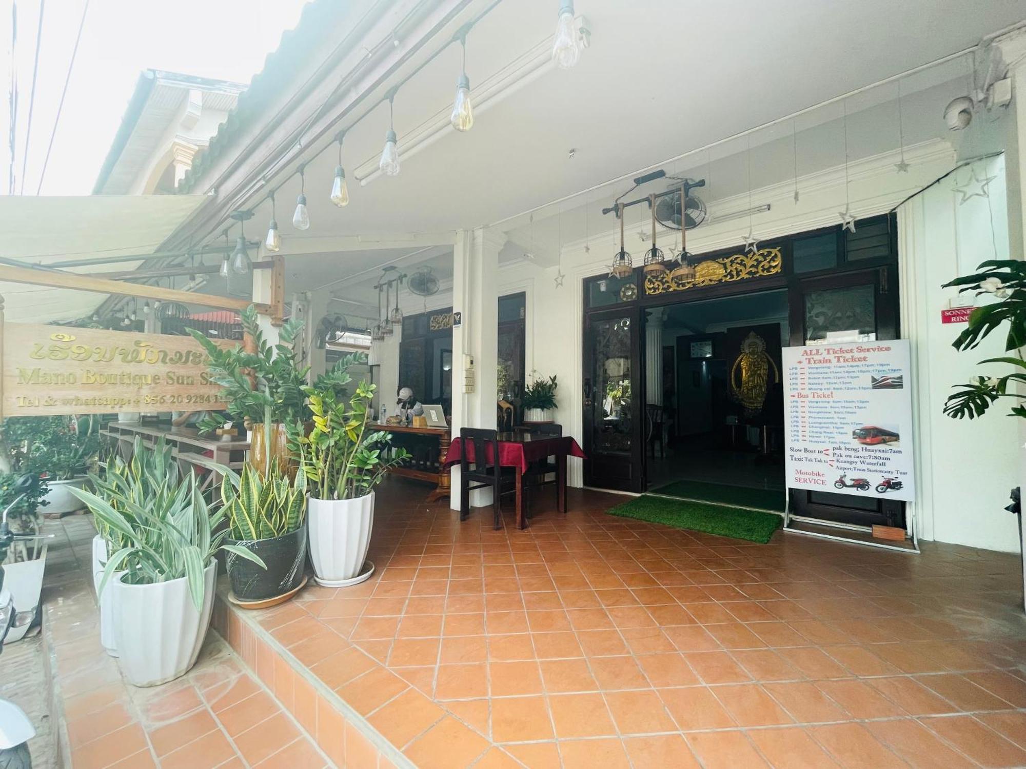 Mano Boutique Sun Shine Hotel Luang Prabang Exterior photo